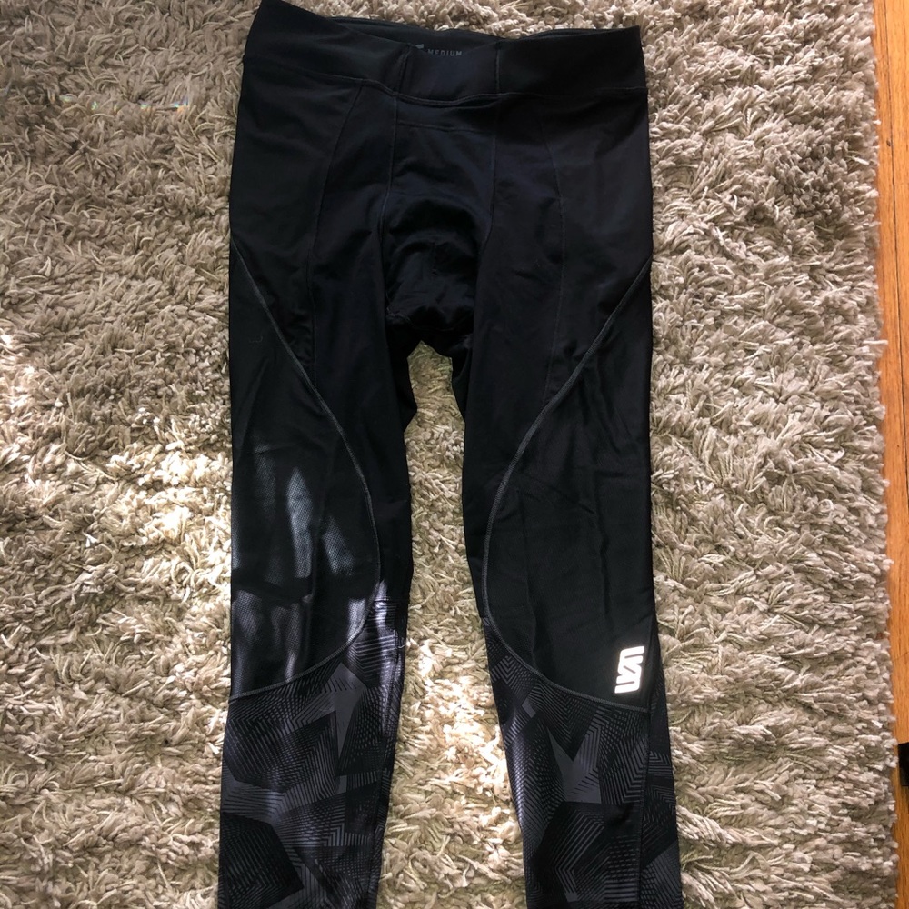 Compression leggings